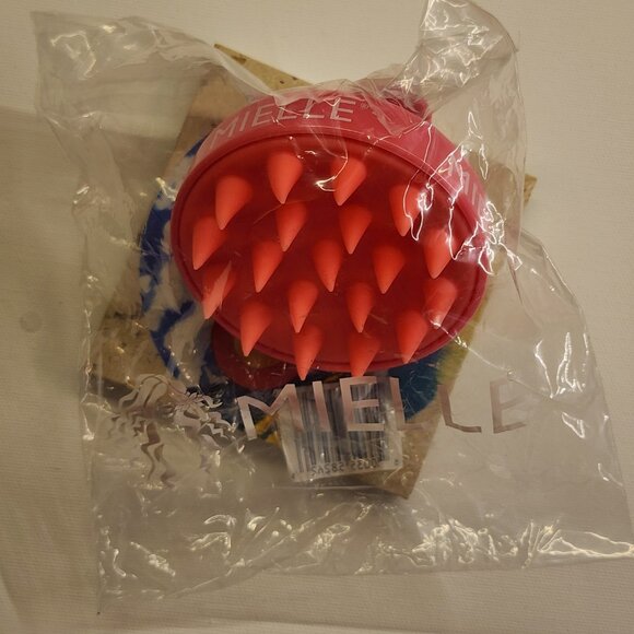 SEALED MIELLE 2-in-1 Scalp Massager & Shampoo Brush - Picture 6 of 7